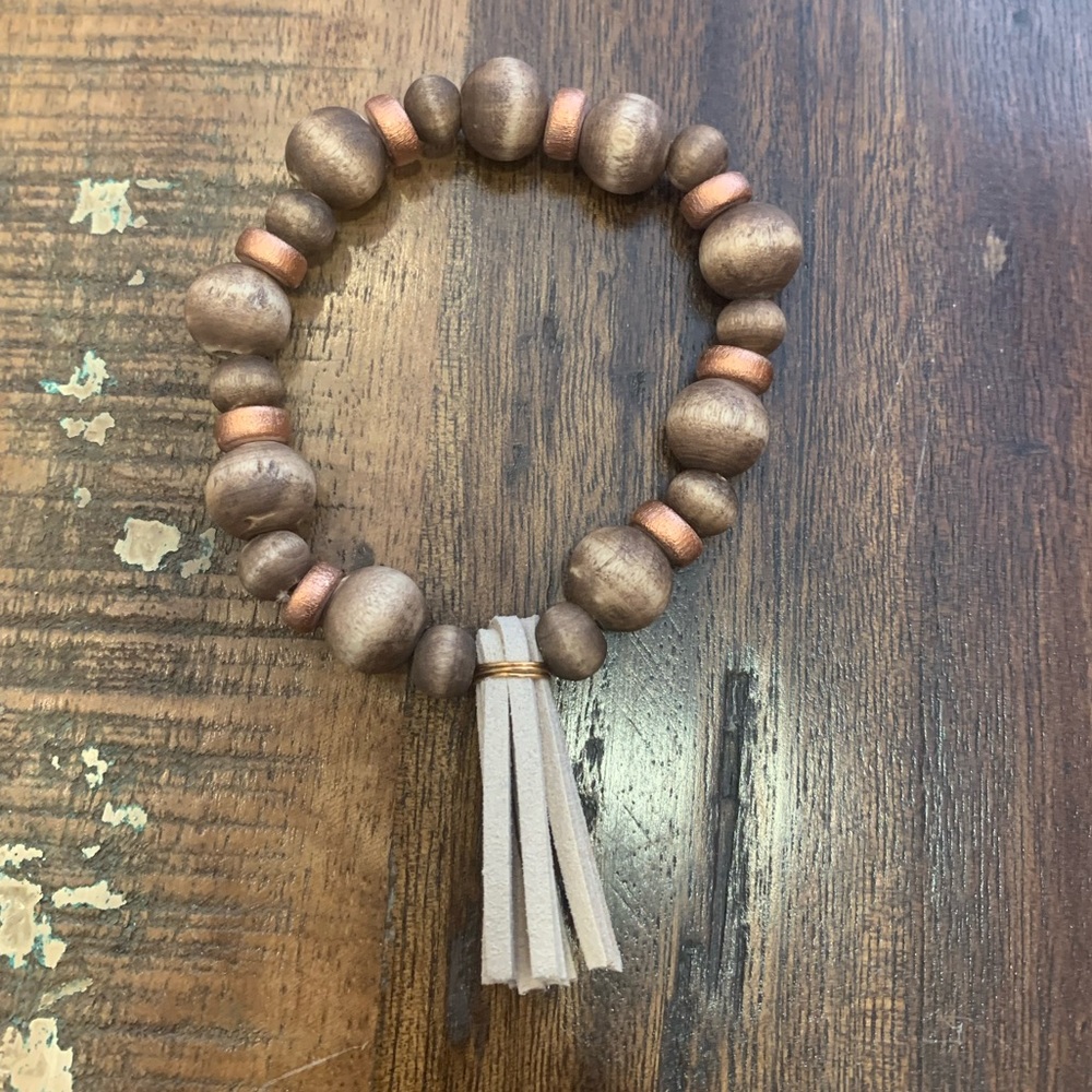 2/$20 or 3/$25 🌾Handmade Tassel Bracelet 2/$20 or 3/$25